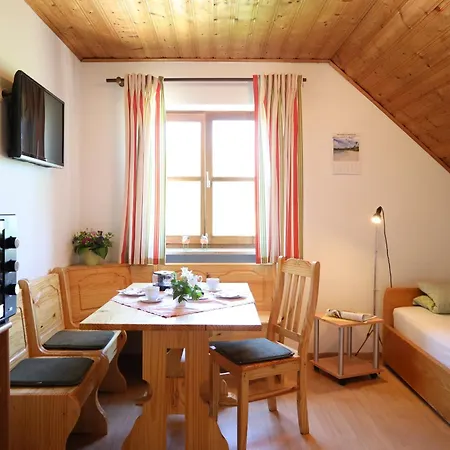 Hoera's Hammerbergblick Apartment *